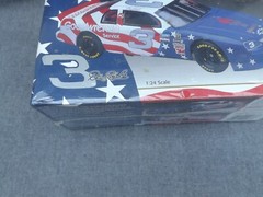 SEALED 1996 Atlanta Olympic Monte Carlo 1/24 CAR Model Kit Monogram #85-2483