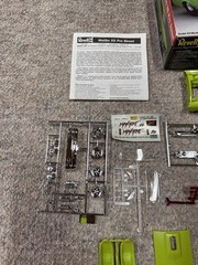 Revell Chevy Malibu SS Pro Street 1:25 Model Kit #7147 1989 (COMPLETE / UNBUILT)