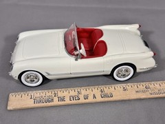 1/24 Scale 1953 Chevrolet CORVETTE Super Nice Model Car 1/25 C1 White/Red *NICE*