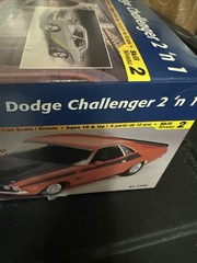1999 Revell Monogram ’70 Dodge Challenger 2 ‘n 1 # 85-2596