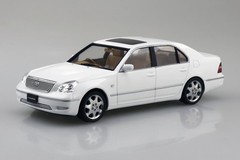 Aoshima 1/24 TOYOTA CELSIOR 2000 LEXUS LS 400 UCF30 Plastic Model Kit