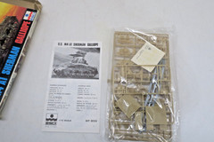 ESCI 1/72 U.S. M4A1 Sherman Calliope Model Kit #8059