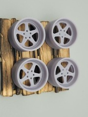 Stern face 2 19inch rims for 1/24 and 1/25 model cars, set of 4