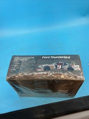 AMT #9 Coors Light Ford Thunderbird Bill Elliott Kit # 6740 Factory Sealed 1:25