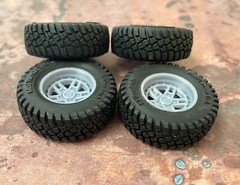 1/24 Scale: 18-Inch Fuel Nitro Wheels W/ Mud Tires; Jeep, Resin 1/25, 3D Print