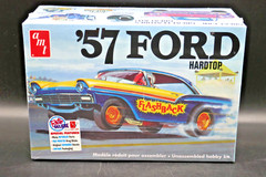 1:25 AMT 57 Ford Hardtop Flashback Model Kit AMT1010/12 – New & Sealed
