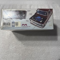70 FORD F-100 CUSTOM CAB 4×4 PICKUP 360 V8 1970 F/S Plastic Model