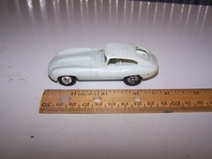 Vintage Plastic Snap Together JAGUAR XKE