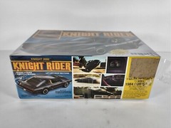 KITT Knight 2000 Knight Rider MPC 1:25 Model Kit # 1-0675 Sealed Box 1984