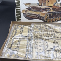 Tamiya 1/35 German Flakpanzer IV Möbelwagen Tank Model Kit No.101 Unassembled