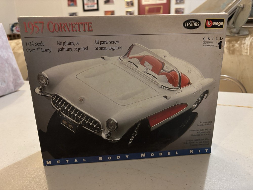 Vintage Metal Die Cast Testors 1957 Corvette Model Car Kit Snap Chevrolet Chevy