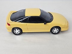 AMT Ertl 1991 Geo Storm GSI Yellow Dealer Promo Model Car 6083 1:25 NIB