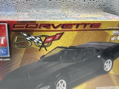 1996 Chevrolet Corvette 50th Anniversary Officially Licensed GM Product AMT ERTL