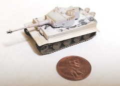 Takara 1/144 World Tank Museum 1. Germany Tiger I Tank. In winter wash. (#2)