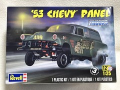 E16 Revell 53 Chevy Panel Truck 1/25 Level Chevrolet CB Collectables 17+