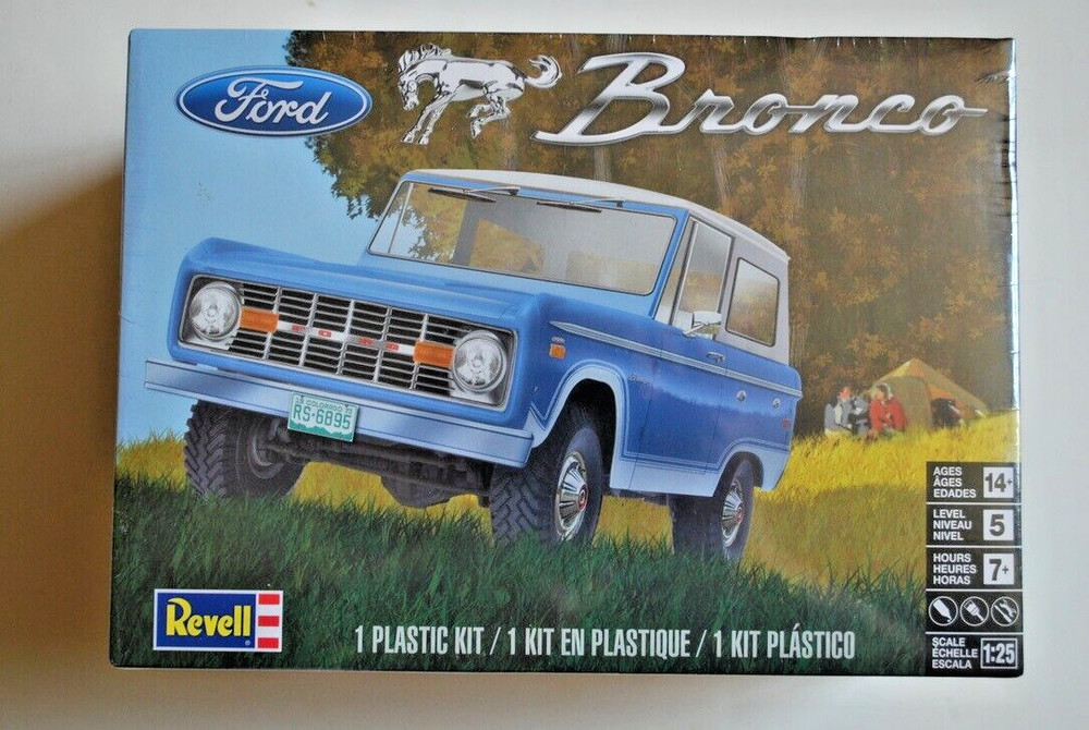 Revell 85-4320 Ford Bronco plastic model kit, 1/25 scale, new, sealed