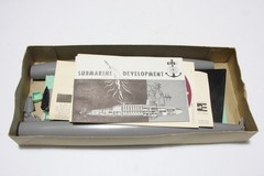 Polaris Submarine Model Kit U.S.S. Patrick Henry 1967 Revell 18″ Pre-Owned Vtg.
