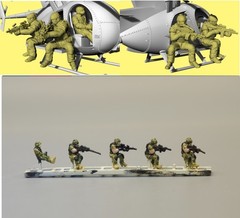 1/144 USA Special Force team on helicopter camouflage painted