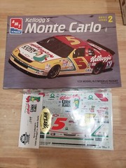 AMT ERTL Model Kit 8187 Kellogg’s #5 CHEVY MONTE CARLO 1/25 Skill Level 2 SEALED