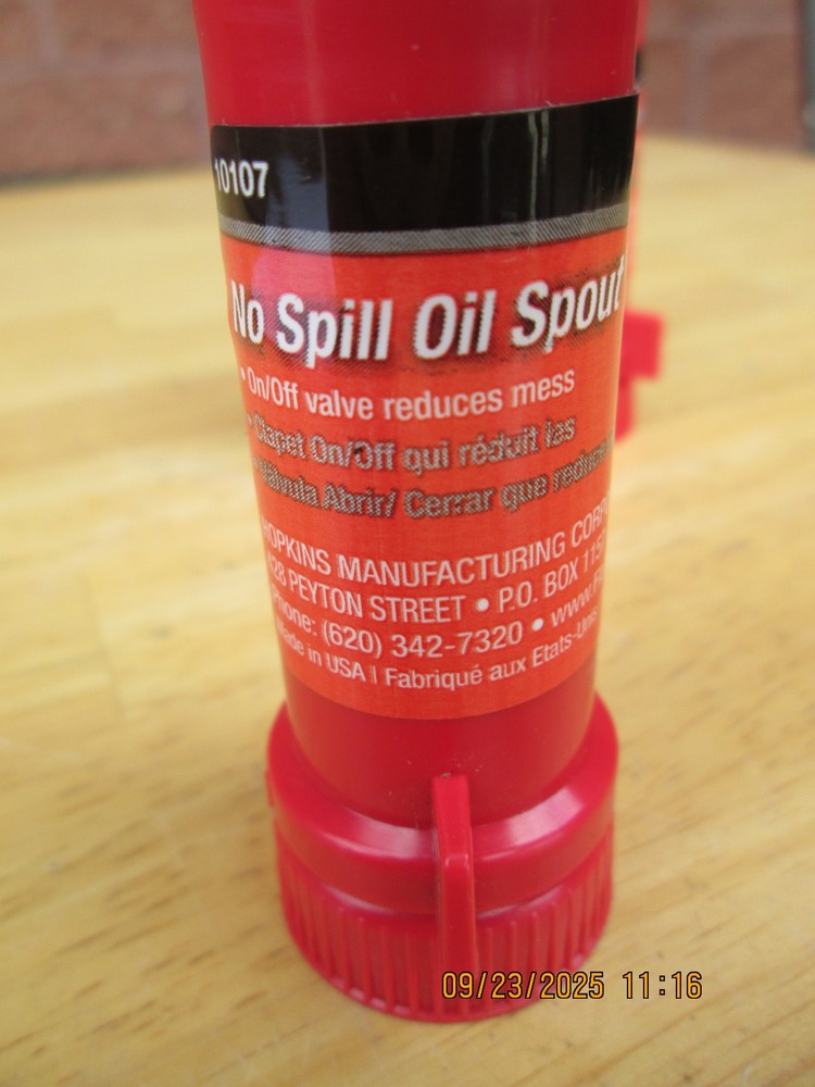 (2) NEW FloTool Spill Saver No-Spill Oil Refill Spout MADE IN USA