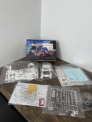 New AMT 1/25 Scale model 1950 Chevrolet 3100 Pickup Truck Union 76 New Open Box