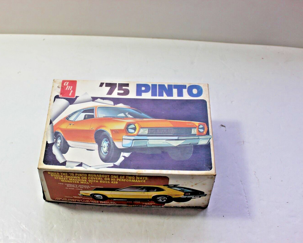1/25 SCALE AMT / ERTL PINTO 75 RARE MODEL KIT MODEL KIT boxed