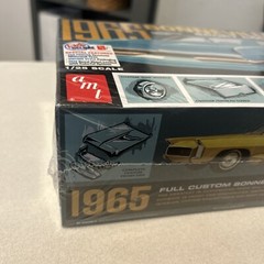 AMT 1965 Pontiac Bonneville Sport Coupe 3’n1 1260 1:25 Plastic Model Kit