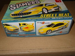 AMT Slammers Street Heat 1998 Chrysler Concorde 1/25 scale #AMT1227M/12 Model