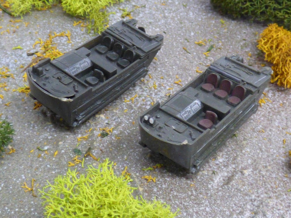 Roco Minitanks 1/87 (2) WWII US Weasel Amphibious Armored Craft Lot #7423K©