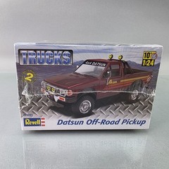 Revell Datsun Off Road 4×4 Pickup Truck 1/24 Model Kit 85-4321 SEALED