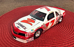 MONOGRAM 1/24 ZEREX AK ’87 T-BIRD STOCK CAR FACTORY BUILT BOX ART DISPLAY MODEL