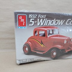 New AMT 1932 Ford 5-Window Coupe Model Kit 1/25 Scale Ertl 1990 Factory Sealed