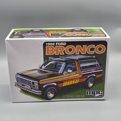 MPC 1/25 1982 Ford Bronco Parts Kitbash Rear Suspension Pieces