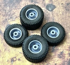 Resin 1/24 Scale: 15-inch “6-Slot Sprinter”Dually Wheels W/Commercial Truck Tire