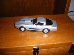 ADULT CUSTOM BUILT 82 CORVETTE STREET MACHINE MODEL NEW 1/24
