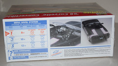 Revell 98 Corvette Convertible SnapTite 1:25 Model Kit Rolling Wheels New