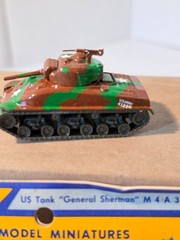 ROCO HO Minitanks Z-101.25 US Tank “General Sherman” M4A3 Customized Austria (B)