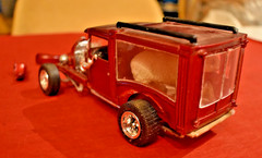 MPC Dark Shadows Junkyard Vampire Van 1/25