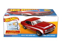 AMT “Hot Wheels” 1969 Chevy Chevrolet COPO Camaro 1:25 Scale Model Car Kit 1497