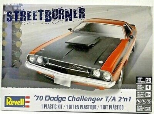 Revell 1/24 1970 Dodge Challenger 2 ‘N 1 Plastic Model Kit #2596
