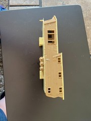BACHMANN – HO Scale – TRAVEL TRAILER – Camper Caravan- Tan/Yellow – Vintage!