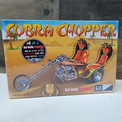 1:25 Cobra Chopper Trick Trikes Series Skill 2 Model Kit 6 of 6 Mancave Shop Art