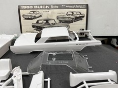 AMT 6523 1963 Buick Electra Hardtop Annual Vintage model 1/25 McM