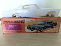 L@@K! **RARE *ORIGINAL VINTAGE AMT 1970 BUICK WILDCAT MOTOR CITY KIT **COMPLETE!