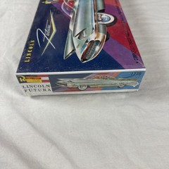 Revell Model Kit Lincoln Futura # 1270 • 1:25 Scale 1995 NEW SEALED NOS