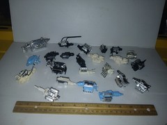 Monogram Revell Junkyard Built Parts Lot 1/24 1/25 Plastic Motors
