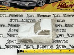 Aoshima 1/24 Kit TOYOTA 80 HILUX CUSTOM Ver.1 Hot Company Pick Up Unassembled