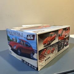 Revell 1:24 Jaguar XK-E (E-Type) Coupe *New Tooling* – MPN 85-4509 Sealed Parts