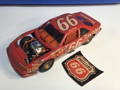 MODEL BUILT CAR PONTIAC #66 PHILLIPS TropArtic NASCAR JUNKYARD