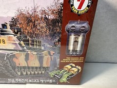 Academy M1A2 Abrams US Main Battle Tank 1/48 Remote Control Model Kit NEW SEALED